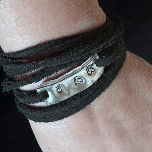 Heart Stamped Sterling Silver Leather Cuff Bracelet Tie Wrap Yoga 925 Boho Gift - Picture 6 of 11
